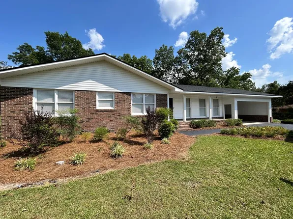 2012 Old Ocilla Rd, Tifton, GA 31794