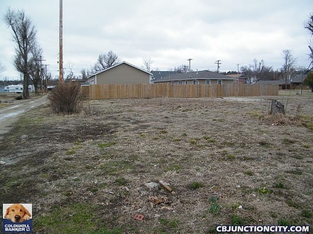 1st image of 723 Marshall Ave