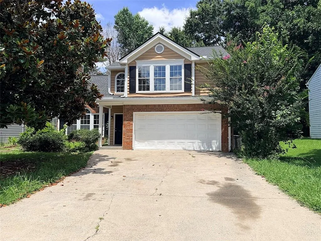 4 bed, 2.5 bath, 1947 sqft, $2,200 — Photo 1