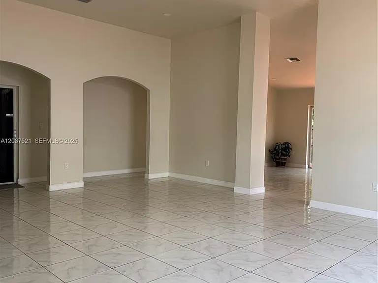 1107 NW 132nd Ct — Photo 9