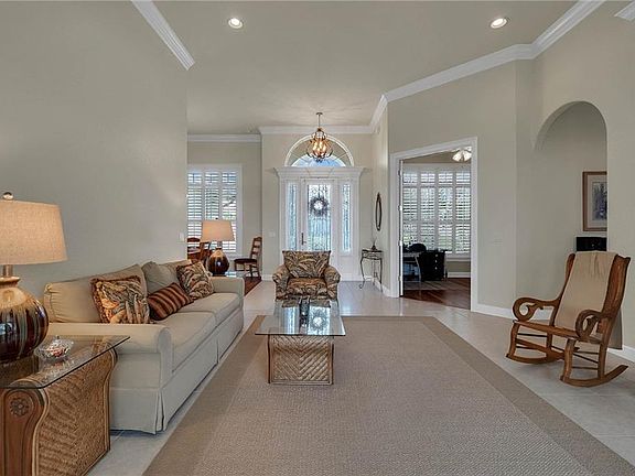 5th image of 618 Hart Lake Dr