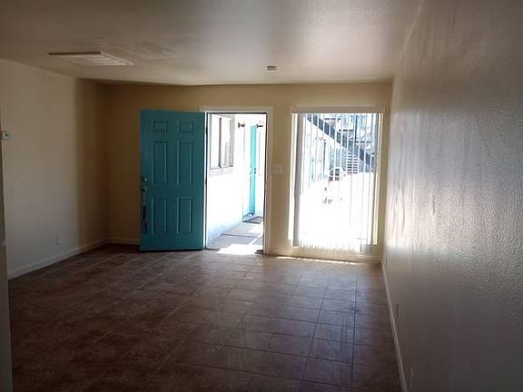 2nd image of 2605 Van Patten St APT 5