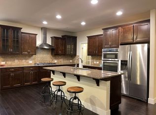 8403 NE 151st Pl, Kenmore, WA 98028