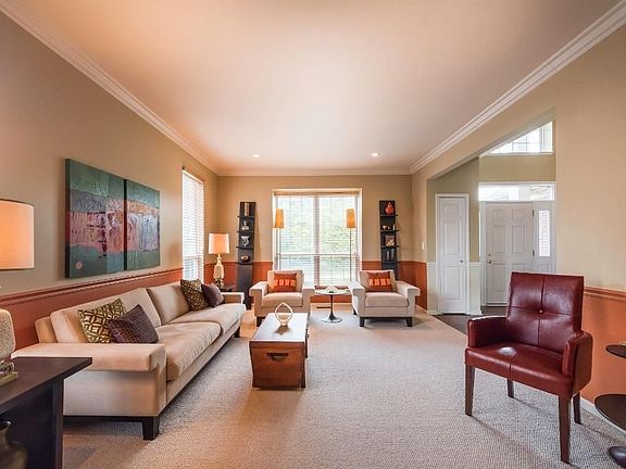 5th image of 1800 Riverwood Dr