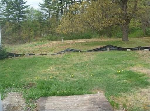 2nd image of 40 Turnpike Rd