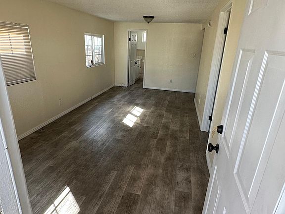 4th image of 1225 S Alma Ave
