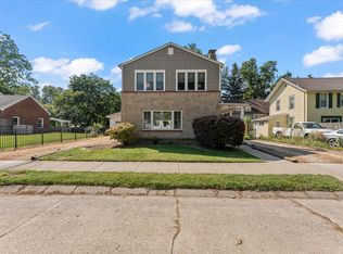 917 W Washington St, Champaign, IL 61821