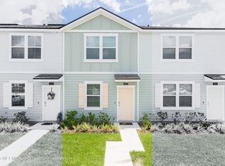 612 Yellow Oaks Ln, Orange Park, FL 32065