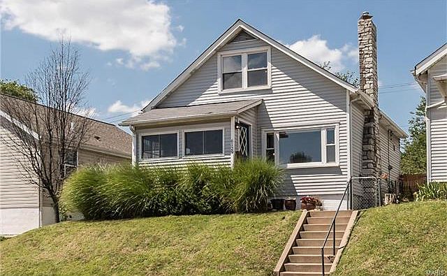 1st image of 6129 Roberts Ave