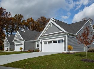 8166 Flat Rock Rdg, Portage, MI 49024