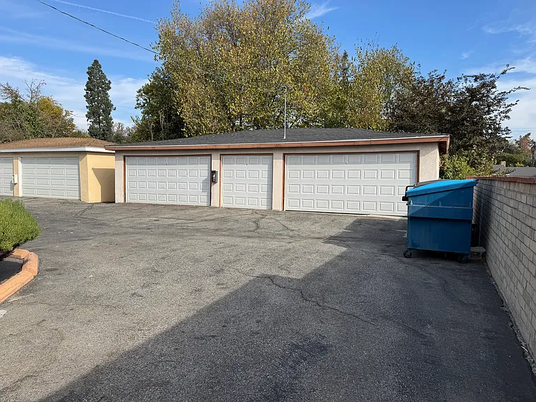 1204 N Monterey St #E — Photo 10