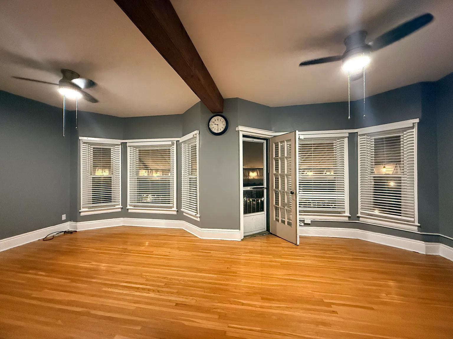 2 bed, $1,600 — Photo 2