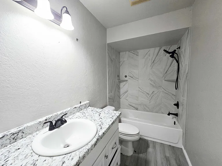 217 Cypress Dr — Photo 19