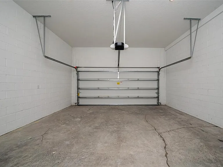 2408 Celebration Blvd — Photo 17