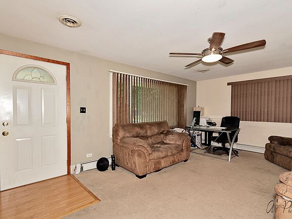 4th image of 9855 W Oak Forest Dr