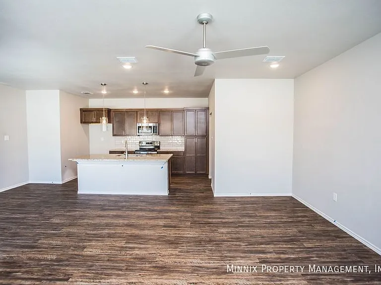 5865 Virginia Ave #1 — Photo 3