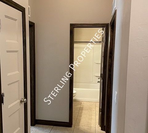 4th image of 2112 SW 140th St
