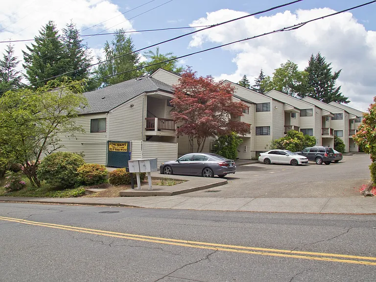 Second Wind Apartments — Photo 11