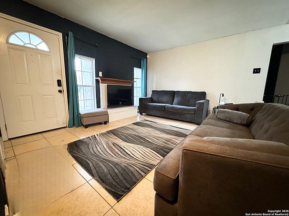 2nd image of 219 Smallwood