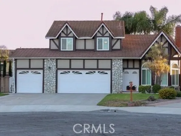 7908 E Saffron St, Anaheim, CA 92808