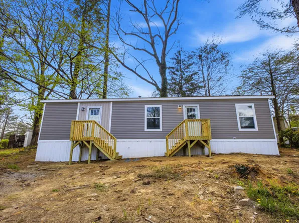 201 Dogwood Path Ln, Hendersonville, NC 28739