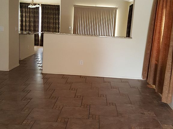 3rd image of 16761 N 152nd Ct