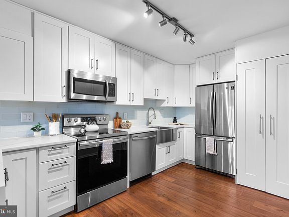 5th image of 8360 Greensboro Dr APT 222
