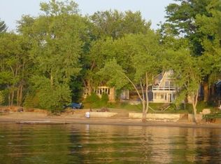 551 Vandenburgh Point Rd, Gloversville, NY 12078