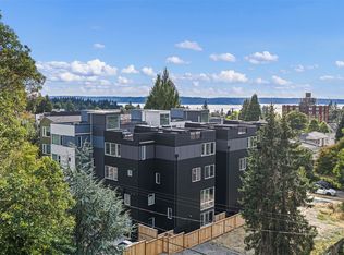 6318 41st Ave SW #F, Seattle, WA 98136