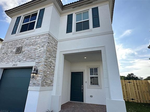 2nd image of 2433 NW 131st Cir