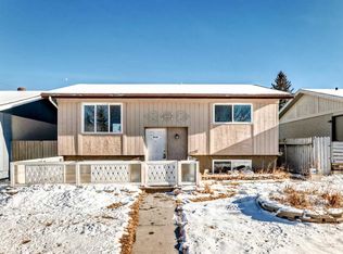 6128 W Madigan Dr NE, Calgary, AB T2A 4V8