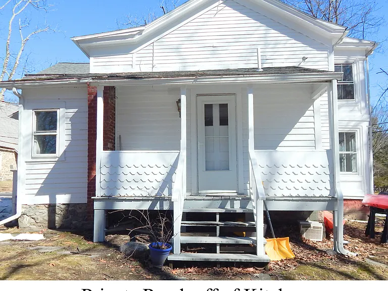 64 Huguenot St #1 — Photo 26