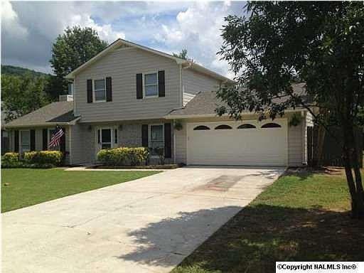 5th image of 1108 Lyngate Dr SE