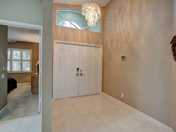 5th image of 7038 Haviland Circle