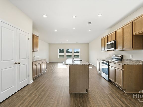 6th image of this home