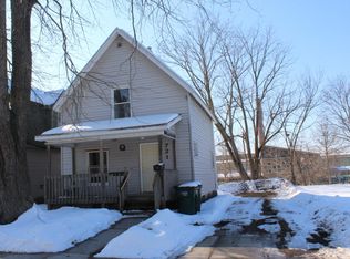 721 E Park Ter, Lansing, MI 48906