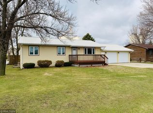 2553 Birchwood Dr, Bigelow, MN 56117