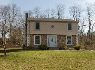 667 Paine Rd, North Attleboro, MA 02760