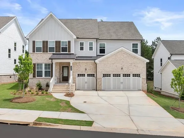 4390 Willow Creek Dr, Watkinsville, GA 30677