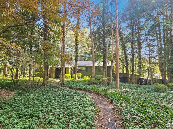 40 Oleson Drive, Southbury, CT 06488