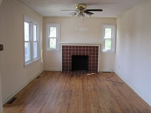 5th image of 1807 Beechwood Dr