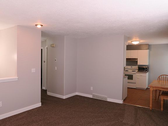 4th image of 7257 S Highland Dr #A