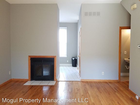 4th image of 2650 Park Ave