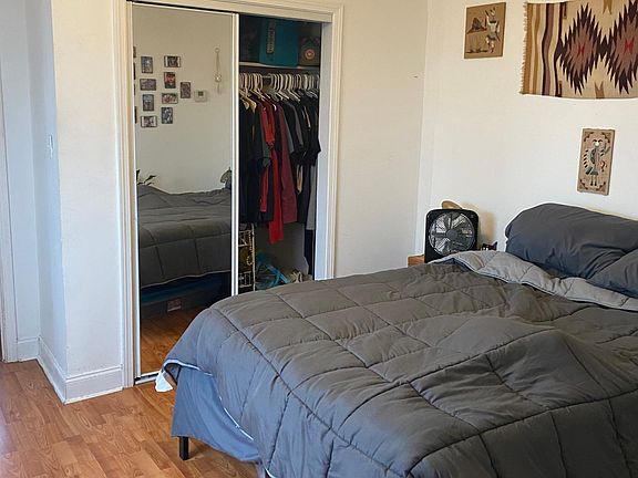 2nd image of 1216 Hillary St