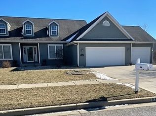 2382 Sanford Ln, Normal, IL 61761