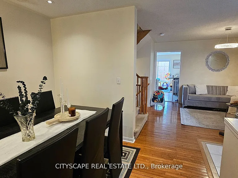 1408 Quest Cir — Photo 4