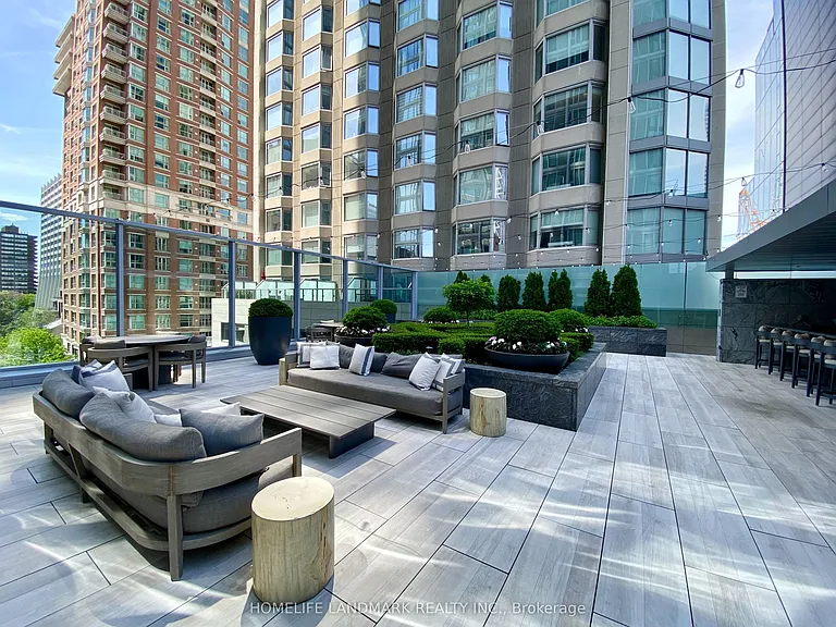 188 Cumberland St #1504 — Photo 45
