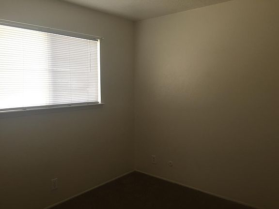 3rd image of 3409 Alta Monte Ave NE APT D