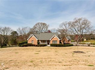 1099 Ranchwood Trl, Woodstock, GA 30188