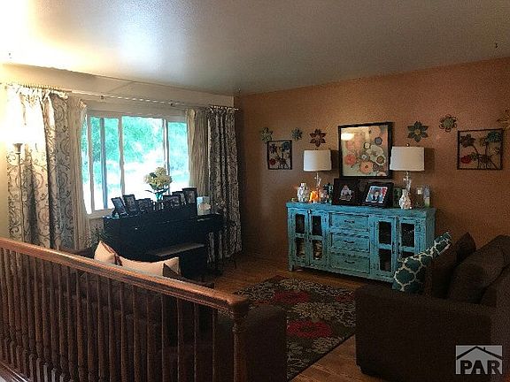 4th image of 2 Newpark Ln